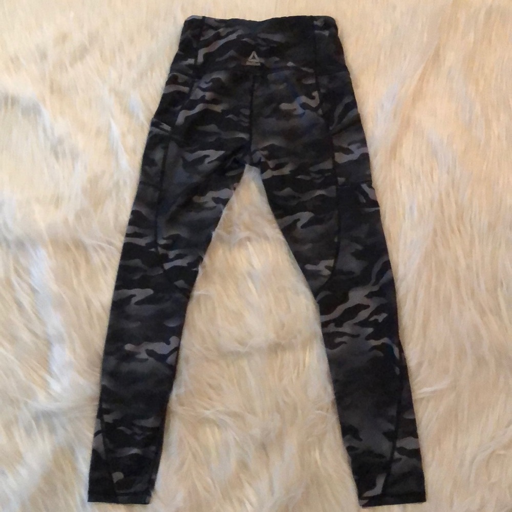 Reebok camo leggings